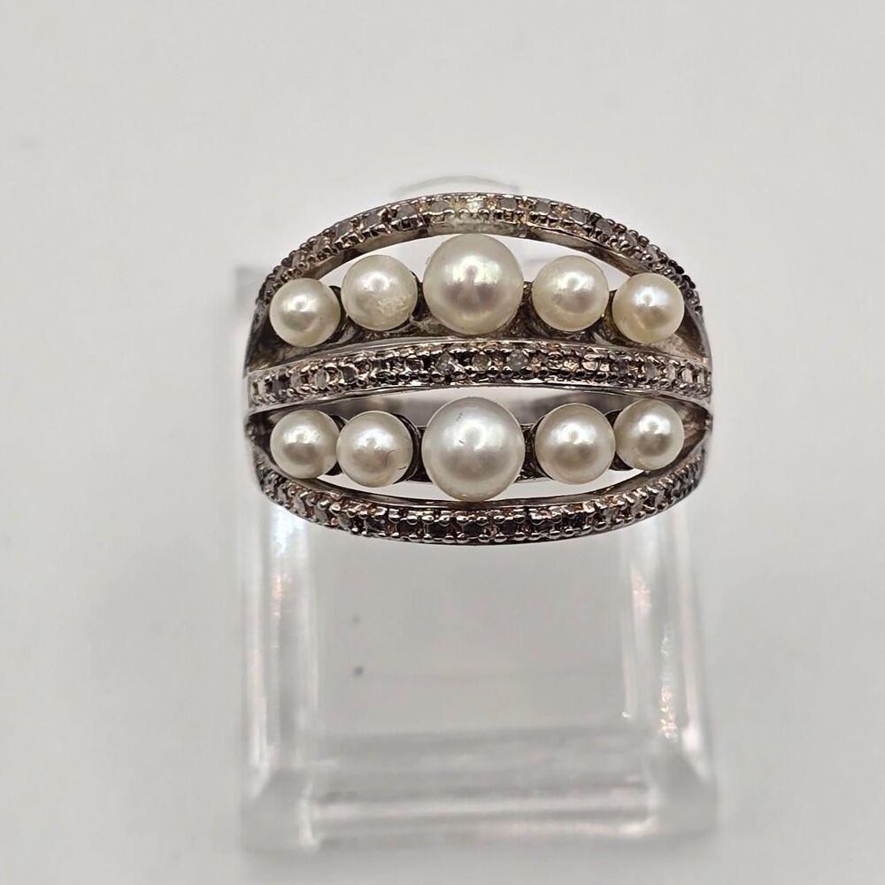 Tiffany-co Women's Silver and White Jewellery